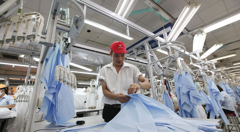 Nhiều doanh nghiệp dệt may có đơn hàng đến tháng 9/2025. Ảnh: Moit